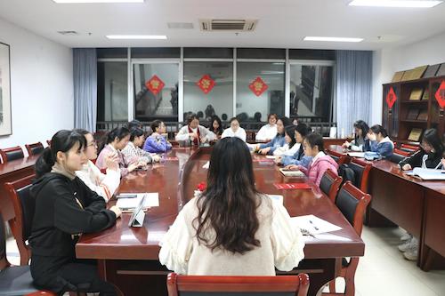 我院组织各班团支书学习党史