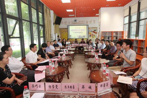 2015毕业生座谈会 (1)